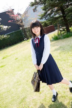 美女被扣逼